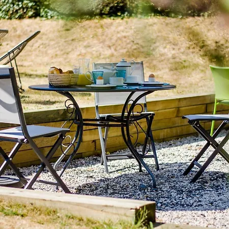 בית הארחה Ferme Du Loucel